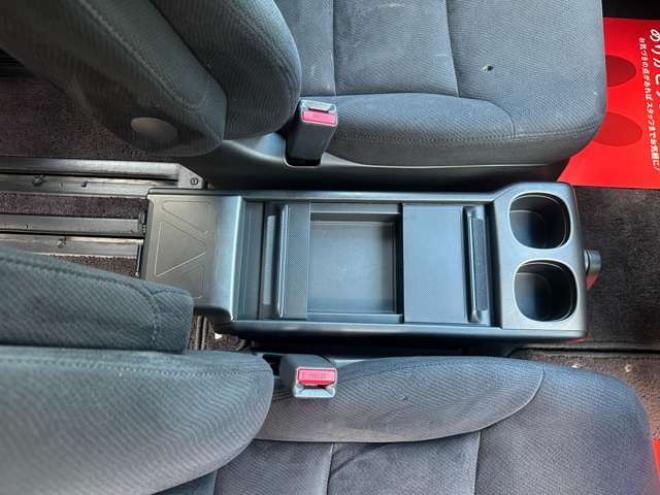 エリシオン2.4 G エアロ HDDナビスペシャルパッケージ 4WD ABS バックカメラ 盗難防止装置 エアコン パワステ パワーウィンドウ HDDナビ ETC キーレス 3列シート 両側電動スライドドア アルミホイール DVD再生 CD フォグランプ 2400