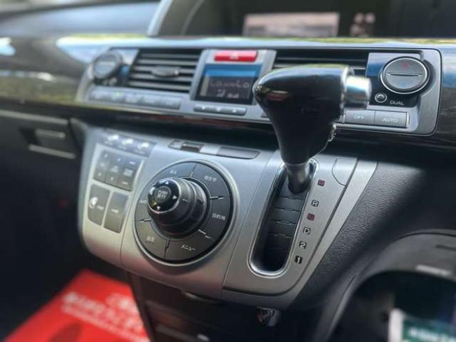 エリシオン2.4 G エアロ HDDナビスペシャルパッケージ 4WD ABS バックカメラ 盗難防止装置 エアコン パワステ パワーウィンドウ HDDナビ ETC キーレス 3列シート 両側電動スライドドア アルミホイール DVD再生 CD フォグランプ 2400