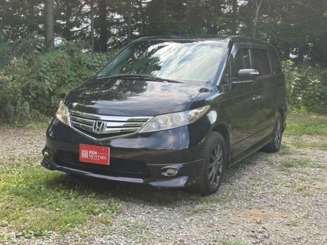 エリシオン2.4 G エアロ HDDナビスペシャルパッケージ 4WD ABS バックカメラ 盗難防止装置 エアコン パワステ パワーウィンドウ HDDナビ ETC キーレス 3列シート 両側電動スライドドア アルミホイール DVD再生 CD フォグランプ 2400