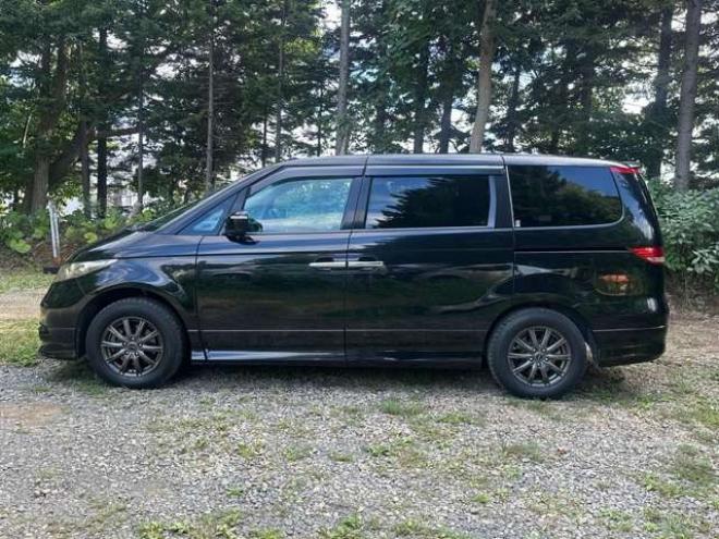 エリシオン2.4 G エアロ HDDナビスペシャルパッケージ 4WD ABS バックカメラ 盗難防止装置 エアコン パワステ パワーウィンドウ HDDナビ ETC キーレス 3列シート 両側電動スライドドア アルミホイール DVD再生 CD フォグランプ 2400