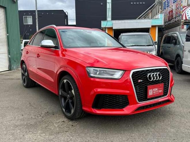アウディRS Q3 2.5 4WD ナビTV/Bカメラ/パワーシート/純正AW 正規輸入車 2500