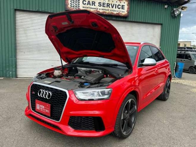 アウディRS Q3 2.5 4WD ナビTV/Bカメラ/パワーシート/純正AW 正規輸入車 2500