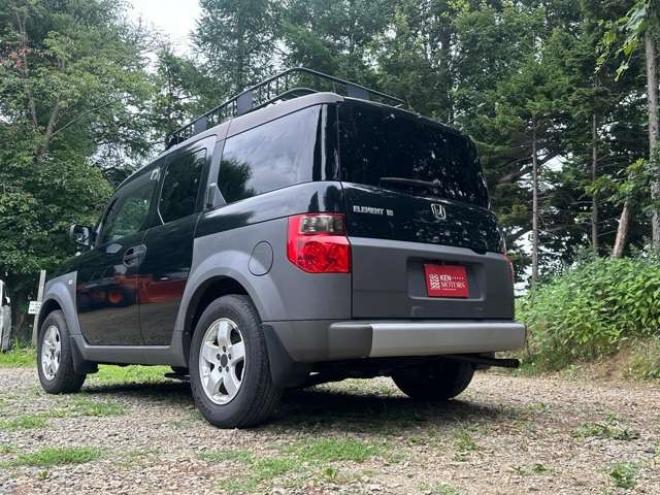 エレメント2.4 4WD ETC/社外ナビ/後席モニター/ルーフラック 2400