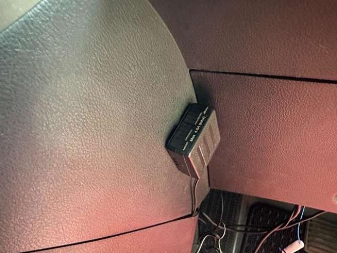 エレメント2.4 4WD ETC/社外ナビ/後席モニター/ルーフラック 2400