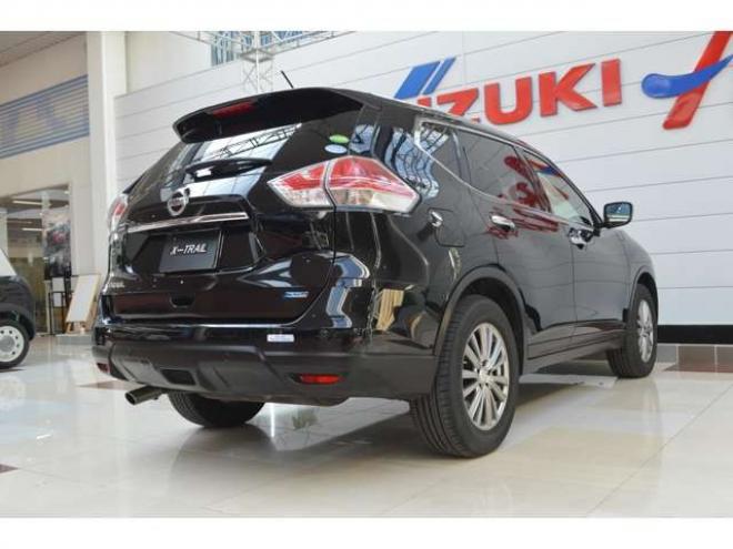エクストレイル2.0 20X エマージェンシーブレーキパッケージ 2列車 4WD　ピュアドライブALLMODE4X4iアイドリングストップ横滑り防止装置エマージェンシーブレー純正ナビTVバックカメラハーフレザーシートヒータードライブレコーダーヒルディセントコントロール 2000