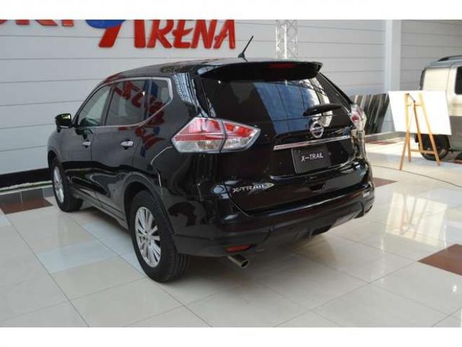エクストレイル2.0 20X エマージェンシーブレーキパッケージ 2列車 4WD　ピュアドライブALLMODE4X4iアイドリングストップ横滑り防止装置エマージェンシーブレー純正ナビTVバックカメラハーフレザーシートヒータードライブレコーダーヒルディセントコントロール 2000