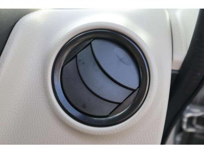 デイズS 4WD CDプレイヤー エマージェンシーブレーキ 運転席シートヒーター 踏み間違い衝突防止アシスト 660