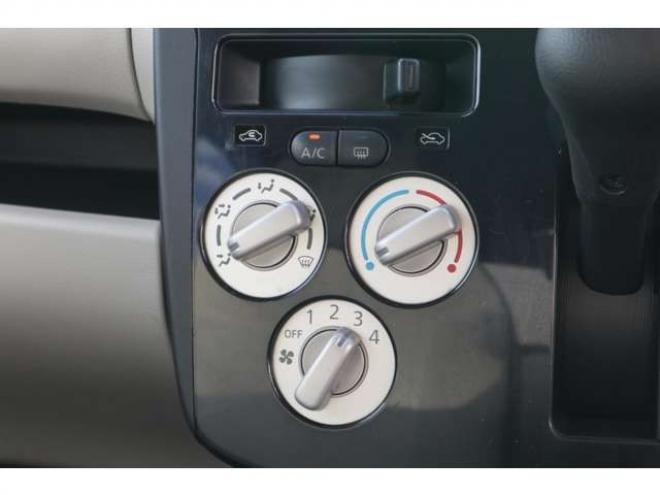 デイズS 4WD CDプレイヤー エマージェンシーブレーキ 運転席シートヒーター 踏み間違い衝突防止アシスト 660