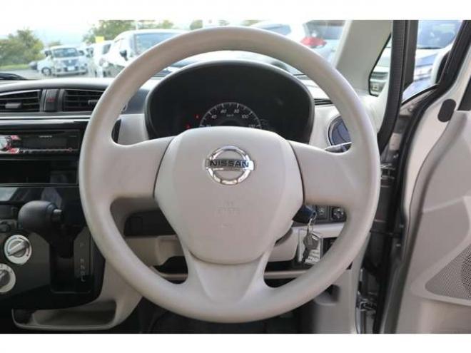 デイズS 4WD CDプレイヤー エマージェンシーブレーキ 運転席シートヒーター 踏み間違い衝突防止アシスト 660