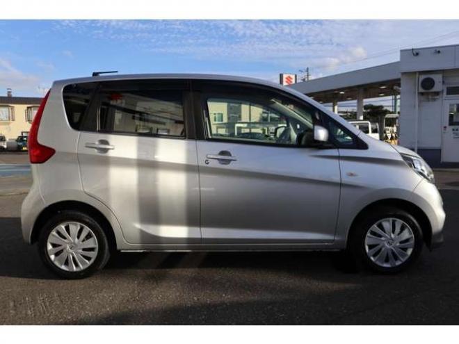 デイズS 4WD CDプレイヤー エマージェンシーブレーキ 運転席シートヒーター 踏み間違い衝突防止アシスト 660