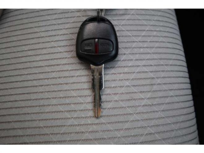 デイズS 4WD CDプレイヤー エマージェンシーブレーキ 運転席シートヒーター 踏み間違い衝突防止アシスト 660