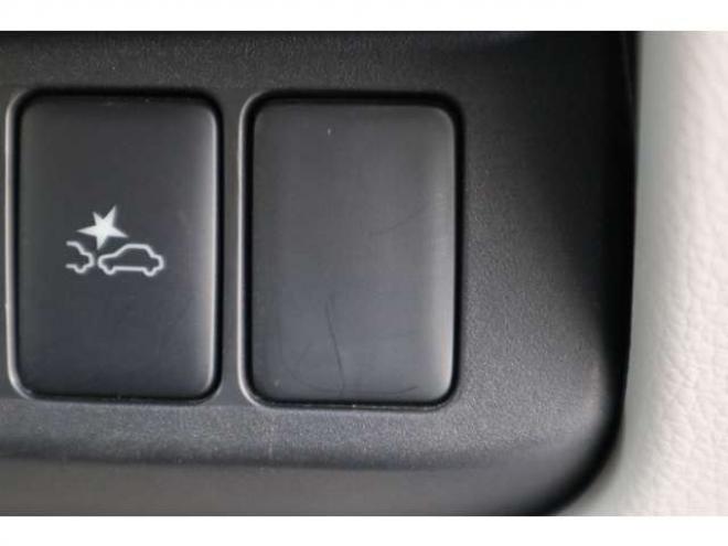 デイズS 4WD CDプレイヤー エマージェンシーブレーキ 運転席シートヒーター 踏み間違い衝突防止アシスト 660