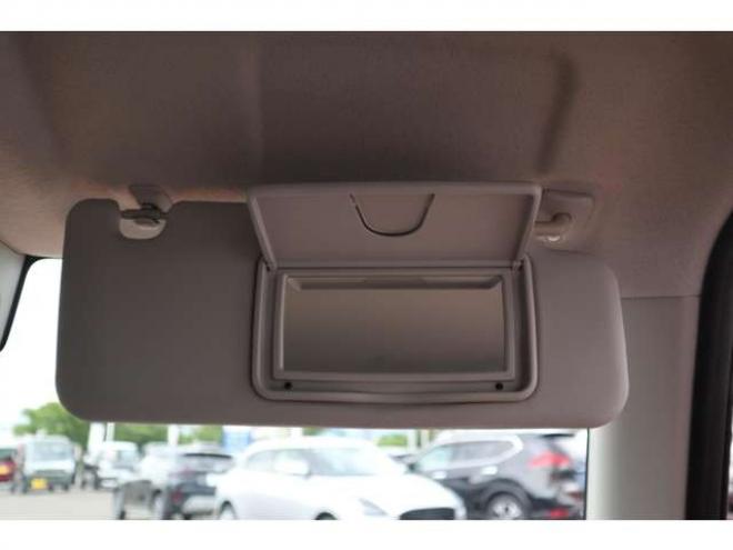 フレアクロスオーバーXG 4WD シートヒーター HID 衝突軽減ブレーキ 660