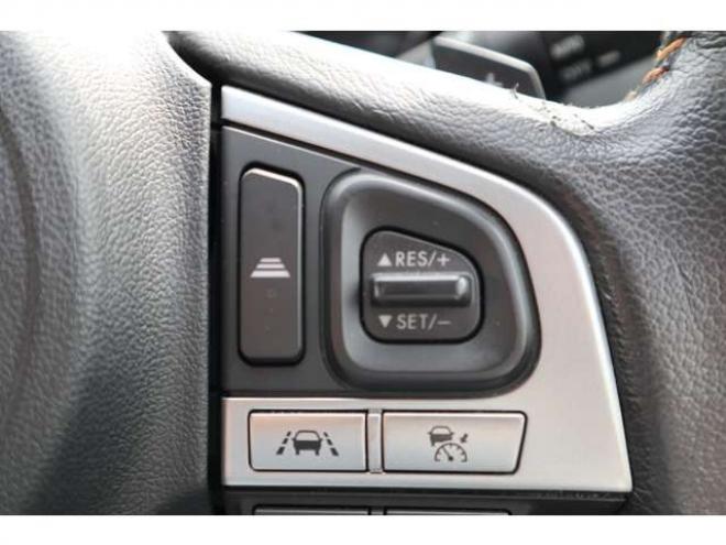 インプレッサXV2.0i-L アイサイト 4WD 純正ナビ バックカメラ ETC 前側ドラレコ 2000
