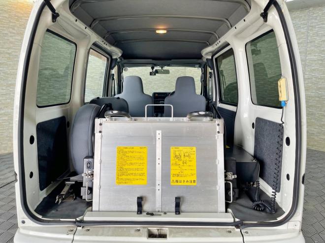 ハイゼットカーゴ660スローパー後席無 補助席付4WD 5年保証 福祉車両 寒冷地仕様 禁煙 車検整備2年付 修復歴無