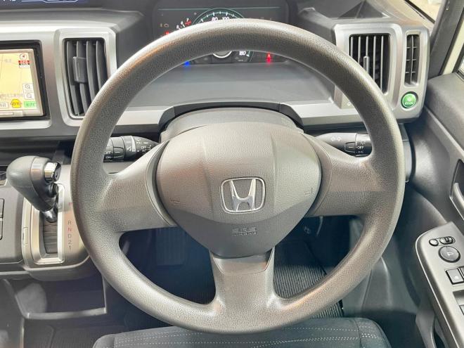 ステップワゴン2.0G Lパッケージ 4WD 5年保証 両側パワスラ ナビTV Bカメ ETC 寒冷地仕様 禁煙 車検整備2年付 修復歴無