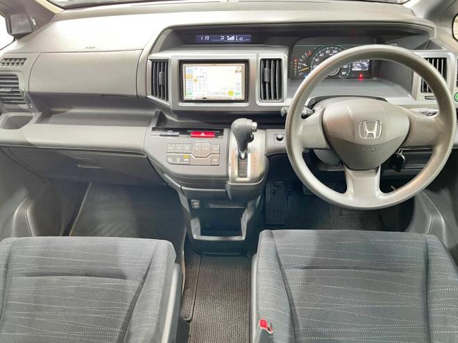 ステップワゴン2.0G Lパッケージ 4WD 5年保証 両側パワスラ ナビTV Bカメ ETC 寒冷地仕様 禁煙 車検整備2年付 修復歴無