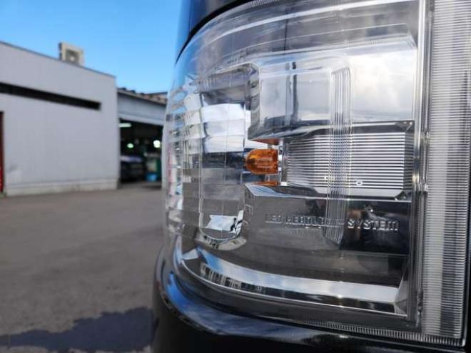 ハイエースバン2.8 スーパーGL ダークプライムII ロングボディ ディーゼルターボ 4WD　415COBRA　フロントスポイラー&ステージ2ルーフスポイラー&ローフォルムフェンダー&バッドラッカーIV18インチAW&TOYO　H30　225/50R18　バッドフェイスボンネット 2800