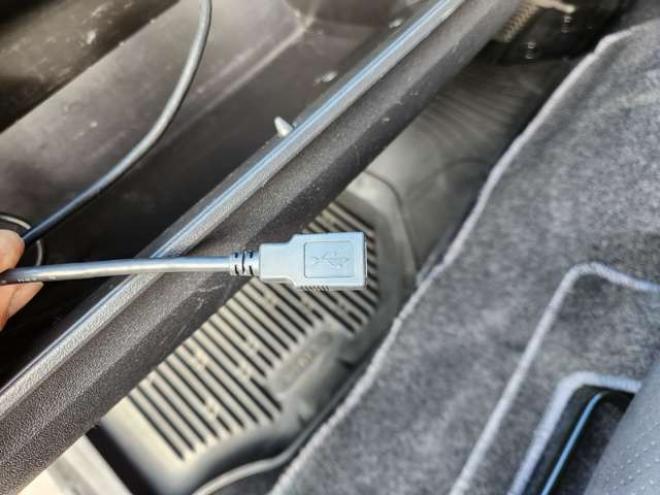 ハイエースバン2.8 スーパーGL ダークプライムII ロングボディ ディーゼルターボ 4WD　415COBRA　フロントスポイラー&ステージ2ルーフスポイラー&ローフォルムフェンダー&バッドラッカーIV18インチAW&TOYO　H30　225/50R18　バッドフェイスボンネット 2800