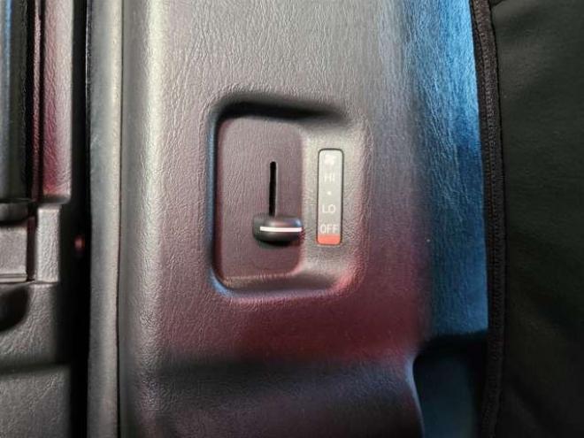 ハイエースバン2.8 スーパーGL ダークプライムII ロングボディ ディーゼルターボ 4WD　415COBRA　フロントスポイラー&ステージ2ルーフスポイラー&ローフォルムフェンダー&バッドラッカーIV18インチAW&TOYO　H30　225/50R18　バッドフェイスボンネット 2800