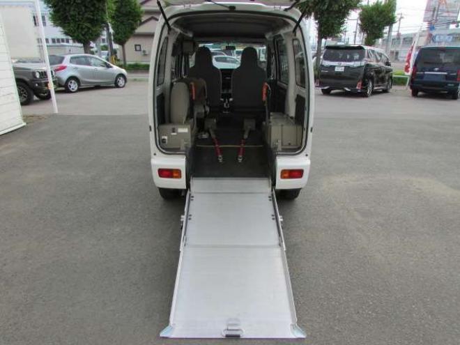 ハイゼットカーゴ スローパー(リアシートレス)+ 折り畳み補助シート 福祉車両 4WD 660