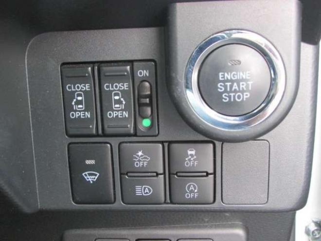 ルーミー1.0 カスタム G 4WD 両側パワースライドドア/シートヒーター/フルセグTV/ETC /バックカメラ/ドライブレコーダー/クルーズコントロール/プリクラッシュセーフティー/純正エンジンスターター 1000