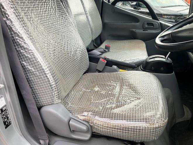 ダイナ中古　トヨエース平ボディ　4WD