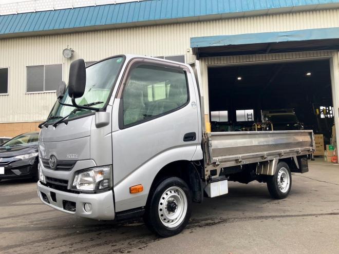 ダイナ中古　トヨエース平ボディ　4WD
