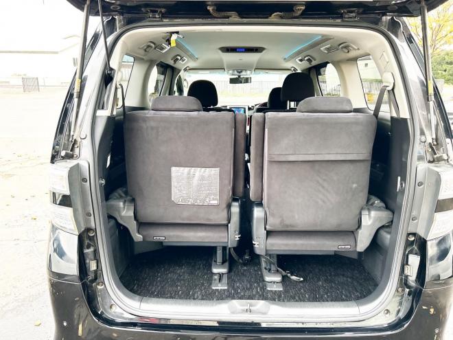 ヴェルファイア2.4ZプラチナセレクションⅡ 4WD　ローンが不安な方＜優遇ローン＞本州仕入　寒冷地仕様　両側パワースライドドア　社外ナビ 4WD