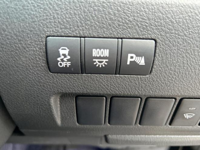 ヴェルファイア2.4ZプラチナセレクションⅡ 4WD　ローンが不安な方＜優遇ローン＞本州仕入　寒冷地仕様　両側パワースライドドア　社外ナビ 4WD