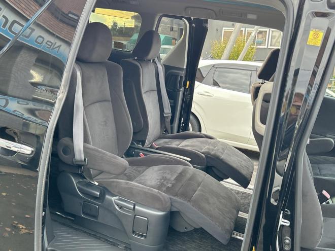ヴェルファイア2.4ZプラチナセレクションⅡ 4WD　ローンが不安な方＜優遇ローン＞本州仕入　寒冷地仕様　両側パワースライドドア　社外ナビ 4WD