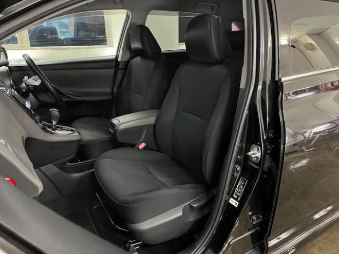 マークXジオ２４０　エアリエル　寒冷地仕様　禁煙車　ＷＡＫＯＳバリアスコーティング済　社外１７インチＡＷ　純正１６ＡＷ＋スタッドレスタイヤ付　ケンウッドナビ（フルセグ地デジ　ＤＶＤ再生　Ｂｌｕｅｔｏｏｔｈ）　ＰＵＳＨスタート　スマートキー　フロントガラス熱線　横滑り防止装置　タイミングチェーン車　ＨＩＤヘッドライト 4WD 2400 5Dr