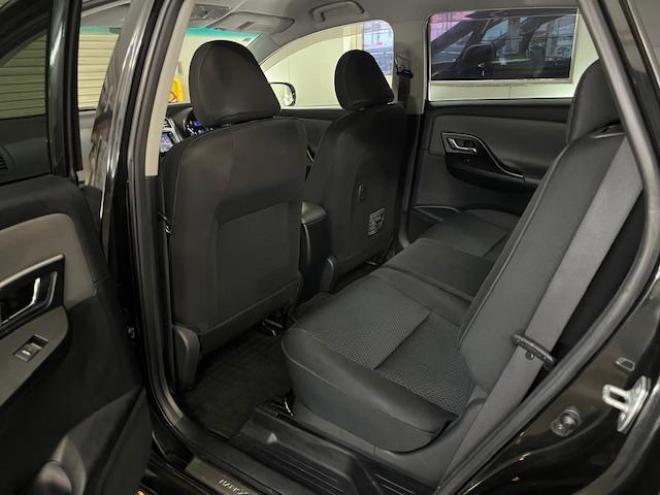 マークXジオ２４０　エアリエル　寒冷地仕様　禁煙車　ＷＡＫＯＳバリアスコーティング済　社外１７インチＡＷ　純正１６ＡＷ＋スタッドレスタイヤ付　ケンウッドナビ（フルセグ地デジ　ＤＶＤ再生　Ｂｌｕｅｔｏｏｔｈ）　ＰＵＳＨスタート　スマートキー　フロントガラス熱線　横滑り防止装置　タイミングチェーン車　ＨＩＤヘッドライト 4WD 2400 5Dr