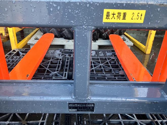 アタッチメントシブヤ製　コマツWA40～WA50用　中古パレットフォーク　K-att