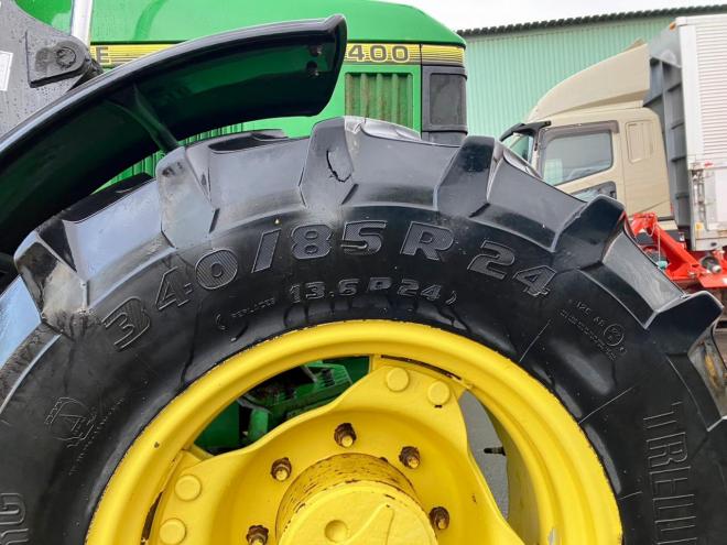 トラクタージョンディア　中古　JD6400D