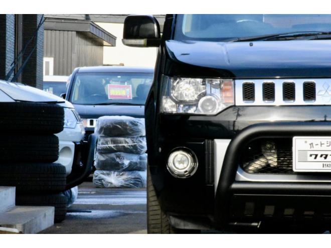 デリカD:5　４WD　Ｄパワーパッケージ　本州仕入　新品フロントガード　夏／冬タイヤ付き　両側パワースライドドア　ＥＴＣ
