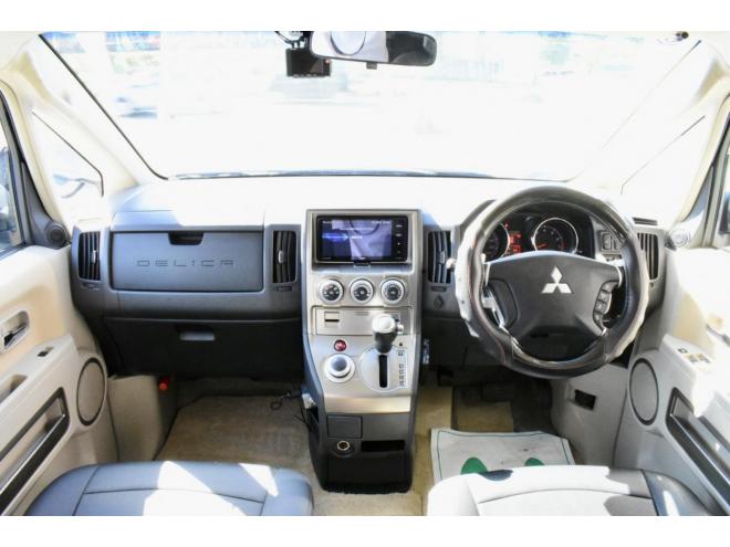 デリカD:5　Ｇパワーパッケージ　４ＷＤ　オールペイント　リフトアップ　シートカバー　ドラレコ前後　社外マフラー