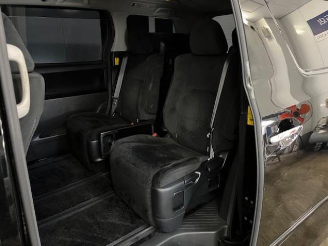 アルファード３５０Ｓ　プライムセレクションⅡ　タイプゴールド　後期型　本州仕入　禁煙車　純正１８インチＡＷ　社外１６ＡＷ＋スタッドレスタイヤ付　両側パワースライドドア　パワーバックドア　純正ＨＤＤナビ（フルセグ地デジ　ＤＶＤ再生　Ｂｌｕｅｔｏｏｔｈ）＋バックカメラ　純正リアフリップダウンモニター　シアターサウンドシステム　前後コーナーセンサー　クール＆ホットＢＯＸ　コーナーセンサー　クルーズコントロール　横滑り防止装置　ＨＩＤ　ＥＴＣ 　タイミングチェーン 4WD 3500 5Dr