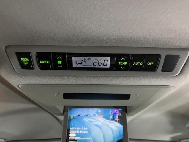 アルファード３５０Ｓ　プライムセレクションⅡ　タイプゴールド　後期型　本州仕入　禁煙車　純正１８インチＡＷ　社外１６ＡＷ＋スタッドレスタイヤ付　両側パワースライドドア　パワーバックドア　純正ＨＤＤナビ（フルセグ地デジ　ＤＶＤ再生　Ｂｌｕｅｔｏｏｔｈ）＋バックカメラ　純正リアフリップダウンモニター　シアターサウンドシステム　前後コーナーセンサー　クール＆ホットＢＯＸ　コーナーセンサー　クルーズコントロール　横滑り防止装置　ＨＩＤ　ＥＴＣ 　タイミングチェーン 4WD 3500 5Dr