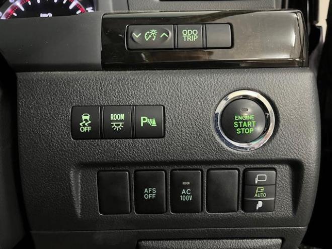 アルファード３５０Ｓ　プライムセレクションⅡ　タイプゴールド　後期型　本州仕入　禁煙車　純正１８インチＡＷ　社外１６ＡＷ＋スタッドレスタイヤ付　両側パワースライドドア　パワーバックドア　純正ＨＤＤナビ（フルセグ地デジ　ＤＶＤ再生　Ｂｌｕｅｔｏｏｔｈ）＋バックカメラ　純正リアフリップダウンモニター　シアターサウンドシステム　前後コーナーセンサー　クール＆ホットＢＯＸ　コーナーセンサー　クルーズコントロール　横滑り防止装置　ＨＩＤ　ＥＴＣ 　タイミングチェーン 4WD 3500 5Dr