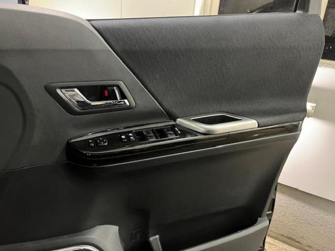 アルファード３５０Ｓ　プライムセレクションⅡ　タイプゴールド　後期型　本州仕入　禁煙車　純正１８インチＡＷ　社外１６ＡＷ＋スタッドレスタイヤ付　両側パワースライドドア　パワーバックドア　純正ＨＤＤナビ（フルセグ地デジ　ＤＶＤ再生　Ｂｌｕｅｔｏｏｔｈ）＋バックカメラ　純正リアフリップダウンモニター　シアターサウンドシステム　前後コーナーセンサー　クール＆ホットＢＯＸ　コーナーセンサー　クルーズコントロール　横滑り防止装置　ＨＩＤ　ＥＴＣ 　タイミングチェーン 4WD 3500 5Dr