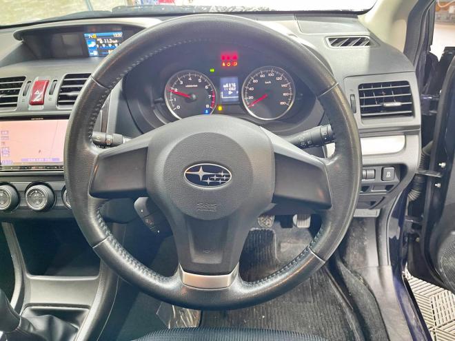 インプレッサ1.6i-L 4WD 5年保証 MT スマキー ナビTV 夏冬タイヤ 寒冷地仕様 禁煙 車検整備2年付 修復歴無