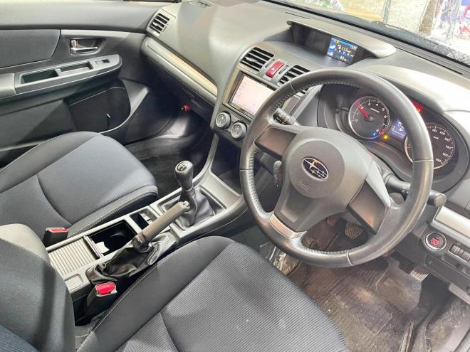 インプレッサ1.6i-L 4WD 5年保証 MT スマキー ナビTV 夏冬タイヤ 寒冷地仕様 禁煙 車検整備2年付 修復歴無