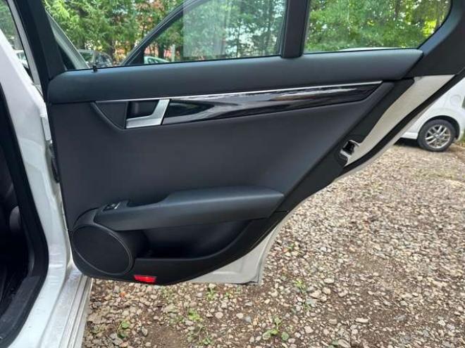 ベンツCクラス C180 アバンギャルド クルーズコントロール ABS ナビTV バックカメラ ETC 革シート キーレス パワステ パワーウィンドウ 電動シート 横滑り防止装置 盗難防止装置 正規輸入車 2WD 1800