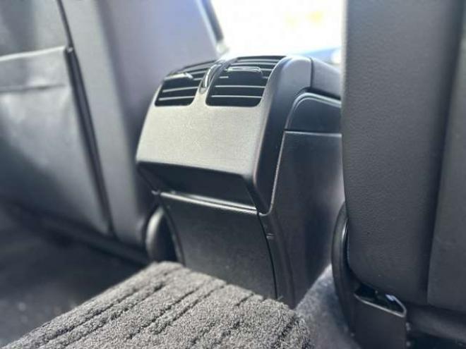 ベンツCクラス C180 アバンギャルド クルーズコントロール ABS ナビTV バックカメラ ETC 革シート キーレス パワステ パワーウィンドウ 電動シート 横滑り防止装置 盗難防止装置 正規輸入車 2WD 1800