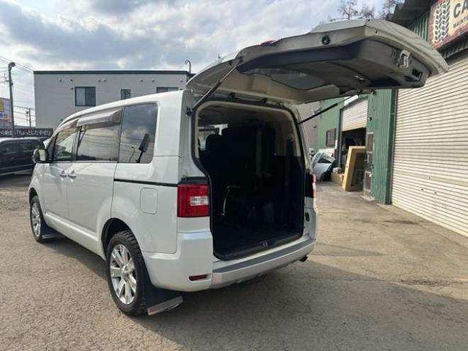 デリカD:5 2.2 シャモニー ディーゼルターボ 4WD ワンオーナー/社外ナビ/両側パワスラ/ETC 2300