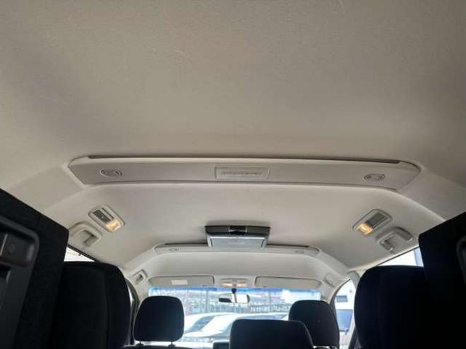 デリカD:5 2.2 シャモニー ディーゼルターボ 4WD ワンオーナー/社外ナビ/両側パワスラ/ETC 2300