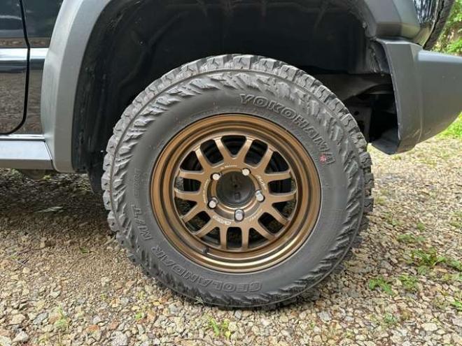 ジムニーシエラ1.5 JC 4WD　パワステ　パワーウィンドウ　社外ナビ　社外アルミ　ABS　キーレス　ワンオーナー　ETC　ドライブレコーダー　リフトアップ　横滑り防止装置　盗難防止装置　シートヒーター 1500