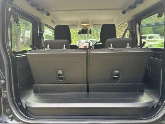 ジムニーシエラ1.5 JC 4WD　パワステ　パワーウィンドウ　社外ナビ　社外アルミ　ABS　キーレス　ワンオーナー　ETC　ドライブレコーダー　リフトアップ　横滑り防止装置　盗難防止装置　シートヒーター 1500