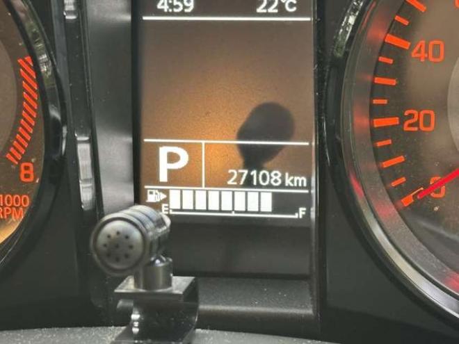 ジムニーシエラ1.5 JC 4WD　パワステ　パワーウィンドウ　社外ナビ　社外アルミ　ABS　キーレス　ワンオーナー　ETC　ドライブレコーダー　リフトアップ　横滑り防止装置　盗難防止装置　シートヒーター 1500